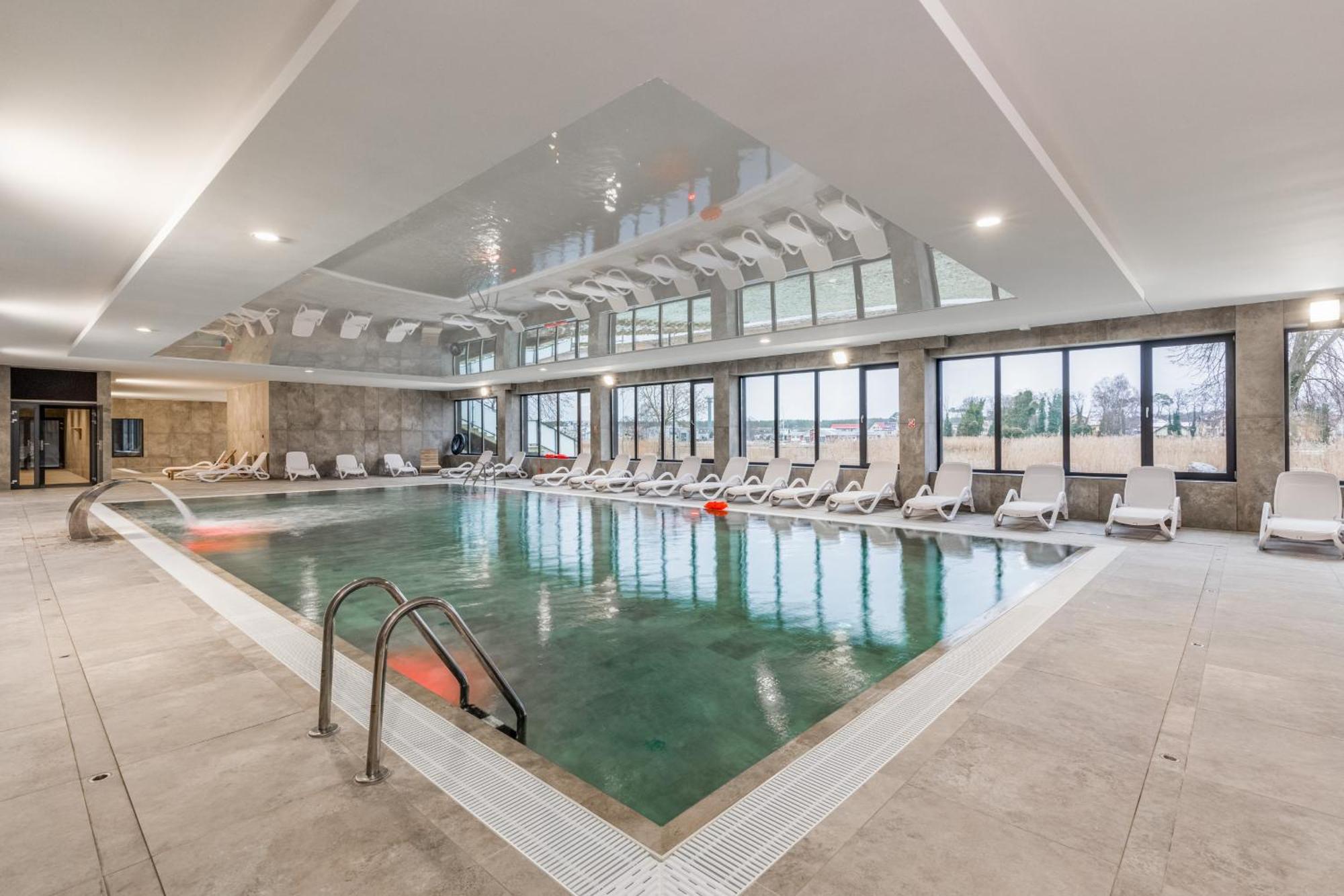 Dziwnow Luxurious Apartment No1 By The River By Renters Prestige Екстер'єр фото