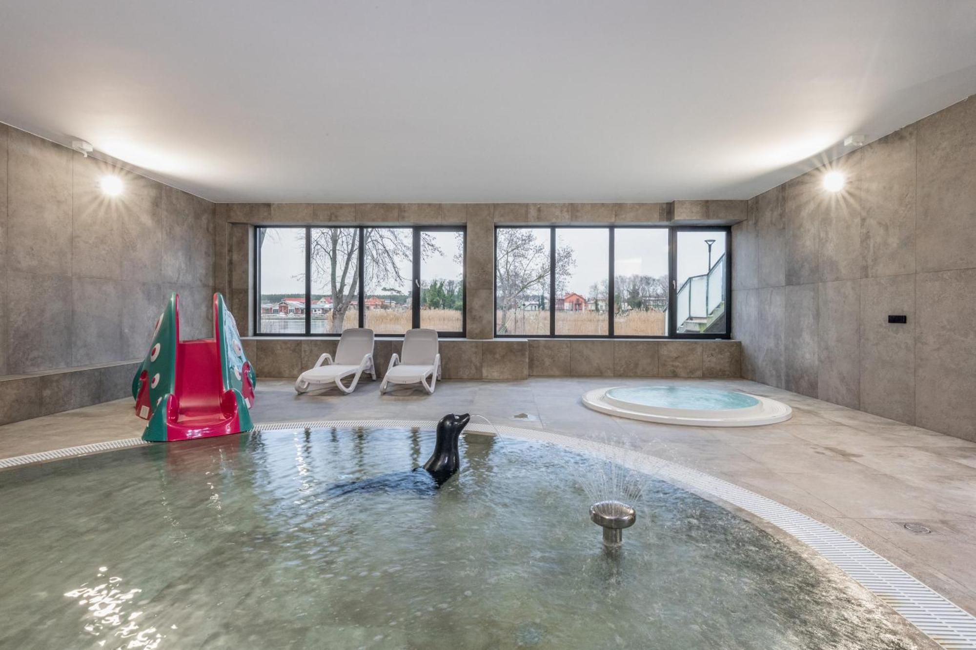 Dziwnow Luxurious Apartment No1 By The River By Renters Prestige Екстер'єр фото